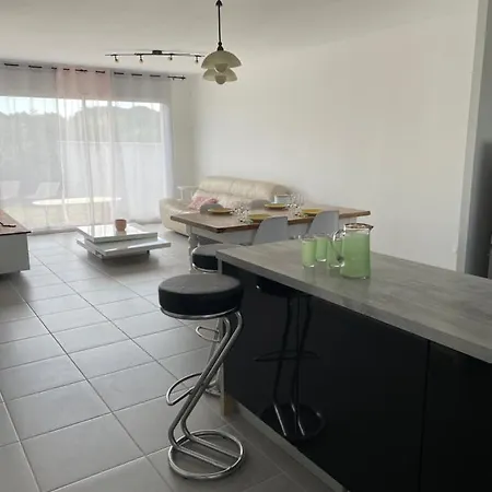 Idealement Situe Decouvertes Villa